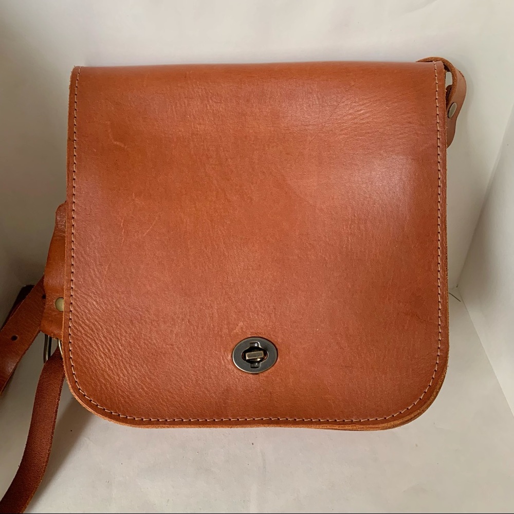 Parker Clay Layla Satchel